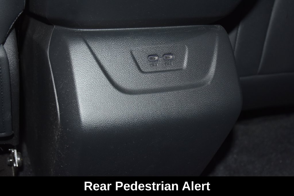 Used 2024 Chevrolet Blazer EV LT AWD/4WD image 32
