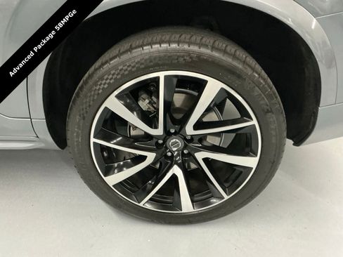 Used 2019 Volvo XC90 T8 Momentum w/ Advanced Package image 32