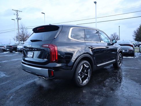 New 2025 Kia Telluride S image 7