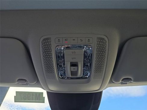 Used 2026 Mercedes-Benz GLS 450 4MATIC image 36