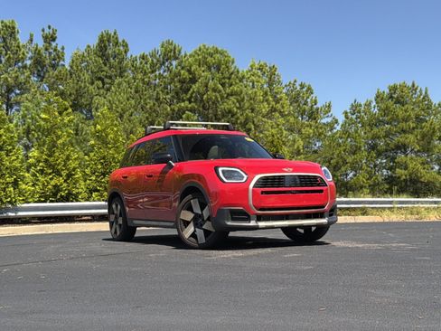 Used 2025 MINI Cooper Countryman S AWD/4WD image 2