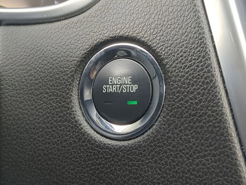 Used 2015 Cadillac SRX Luxury image 31