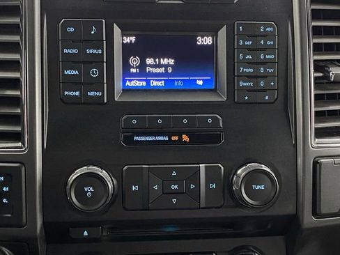 Used 2017 Ford F150 XLT w/ Trailer Tow Package image 17