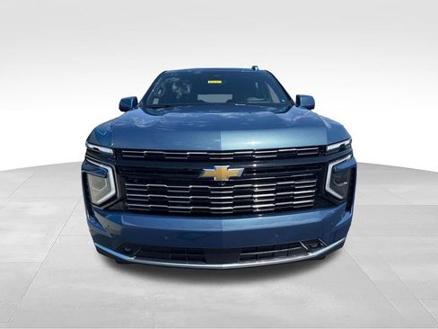 New 2026 Chevrolet Suburban High Country AWD/4WD image 10