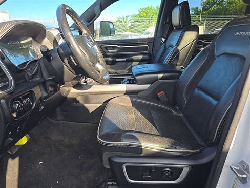Used 2020 RAM 1500 Laramie AWD/4WD image 13