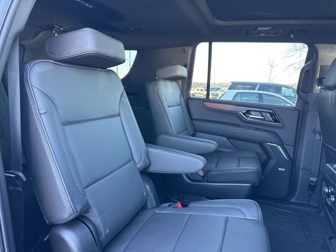 New 2026 GMC Yukon XL Denali w/ Sun & Power Step Package image 32