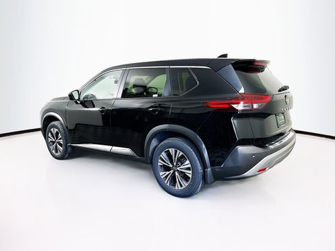 Used 2023 Nissan Rogue SV AWD/4WD image 5