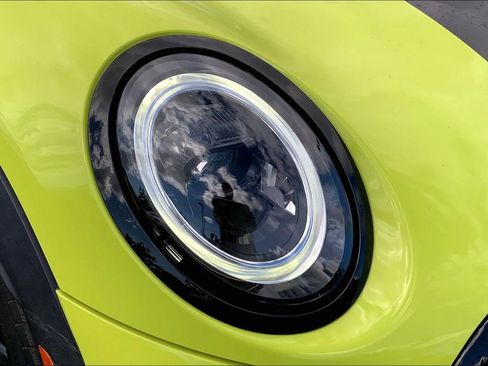 Used 2022 MINI Cooper S image 26