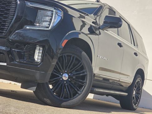 Used 2021 GMC Yukon Denali image 8
