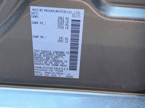 Certified 2025 Nissan Altima 2.5 SR FWD image 10