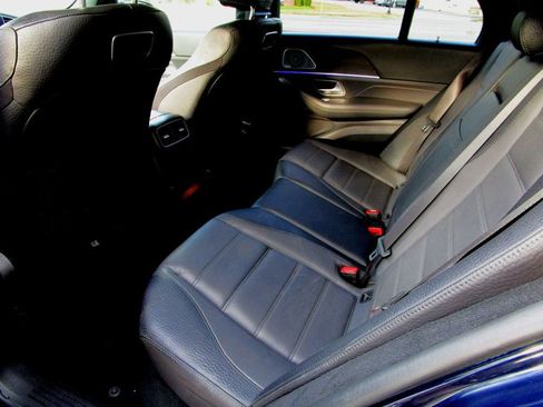 Used 2020 Mercedes-Benz GLE 450 4MATIC image 17