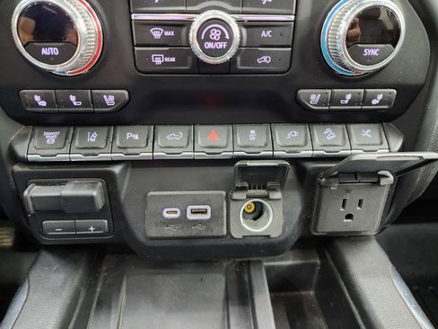 Used 2022 GMC Sierra 2500 Denali image 65