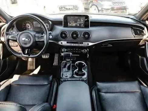 Used 2021 Kia Stinger GT-Line RWD image 14