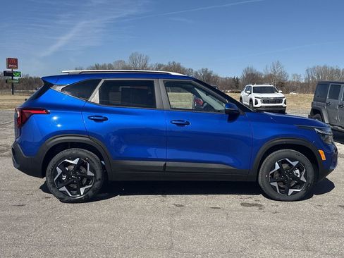 New 2026 Kia Seltos S AWD/4WD image 9