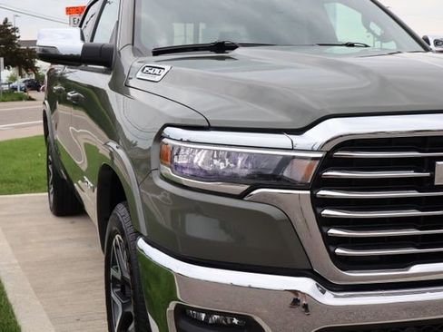 Used 2026 RAM 1500 Laramie AWD/4WD image 5