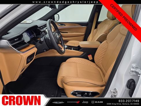 Certified 2024 Jeep Grand Cherokee Summit AWD/4WD image 19