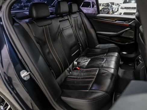 Used 2022 BMW 540i w/ M Sport Package image 44