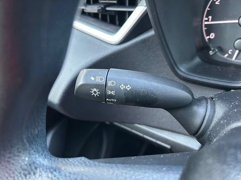 Used 2024 Toyota Corolla LE FWD image 22