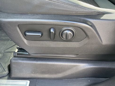 Used 2019 Chevrolet Silverado 1500 LT w/ All-Star Edition image 29