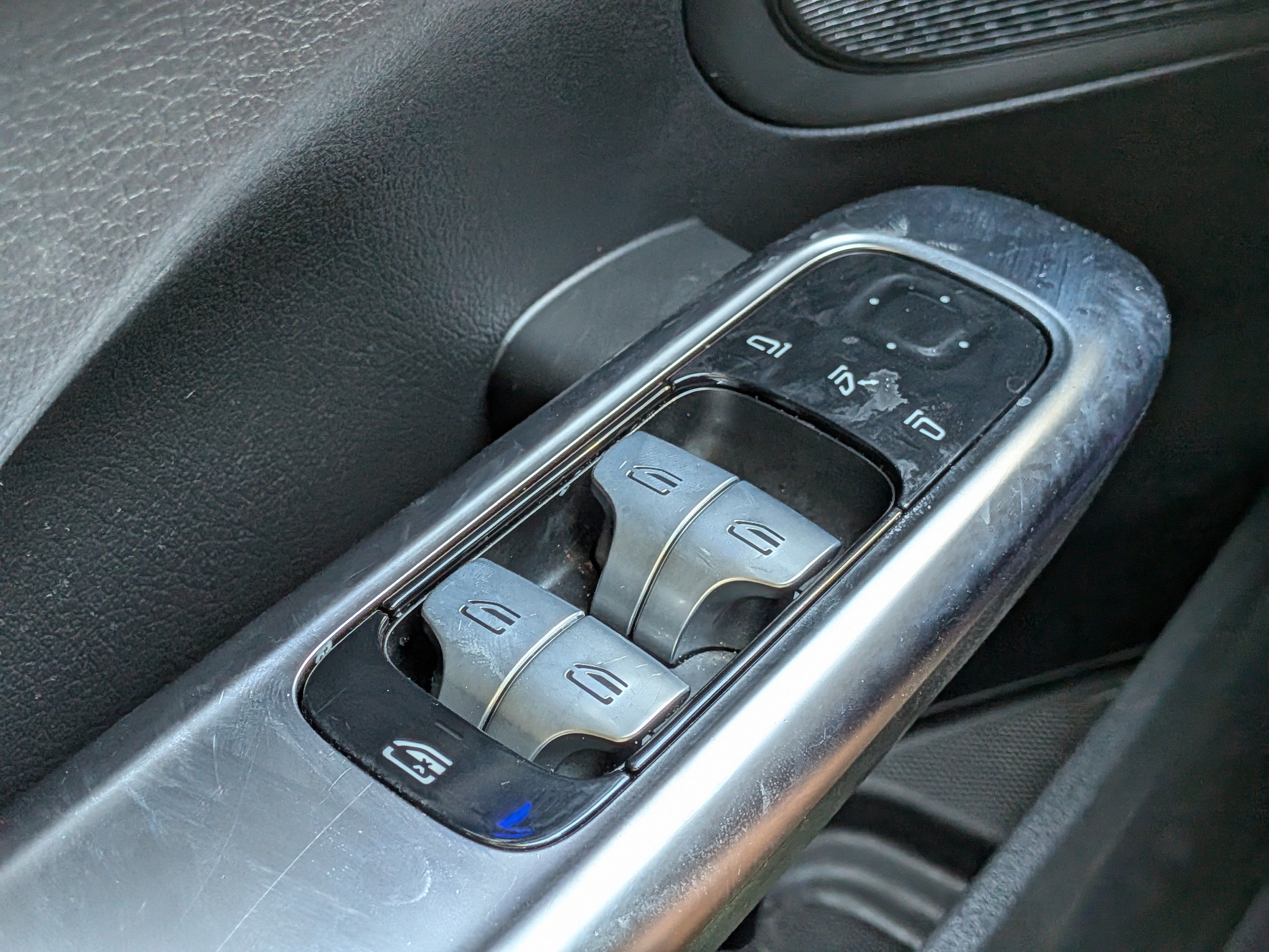 Used 2023 Mercedes-Benz C 300 4MATIC Sedan image 21