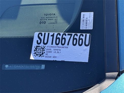 Certified 2025 Toyota Camry SE w/ Convenience Package image 30