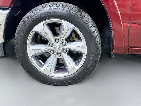 Used 2021 RAM 1500 Limited image 8