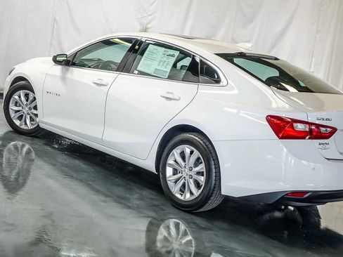 Certified 2024 Chevrolet Malibu LT FWD image 11