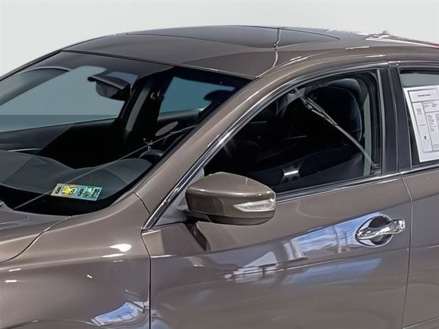 Used 2015 Nissan Altima 2.5 SV w/ Convenience Package FWD image 8