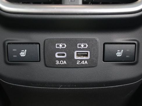 Used 2023 Subaru Outback Limited AWD/4WD image 15