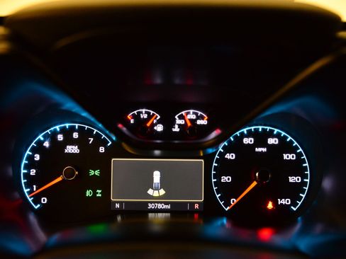 Used 2022 GMC Canyon AT4 w/ Trailering Package image 13