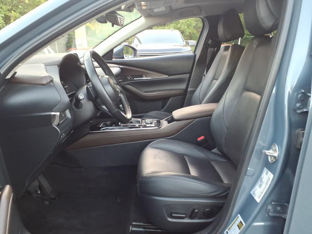 Used 2021 MAZDA CX-30 FWD 2.5 S w/ Premium Package image 12