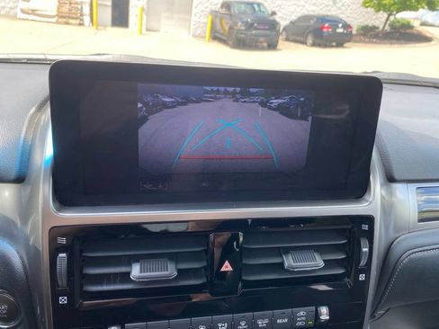Used 2022 Lexus GX 460 Premium AWD/4WD image 22