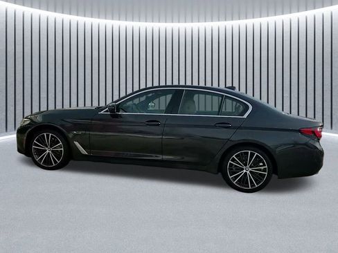 Used 2023 BMW 530e xDrive 530e iPerformance w/ Convenience Package image 17