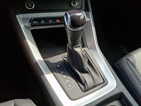Certified 2023 Audi Q3 2.0T Premium w/ Convenience Package AWD/4WD image 15