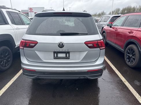 Used 2022 Volkswagen Tiguan S image 5