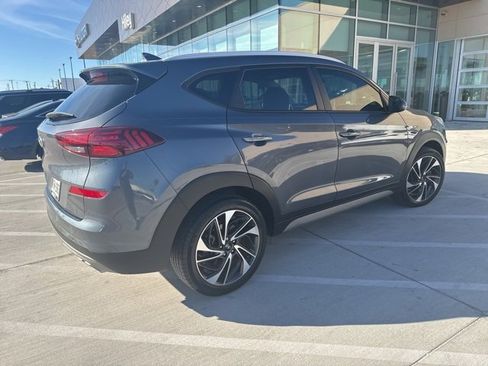 Used 2019 Hyundai Tucson Sport image 3