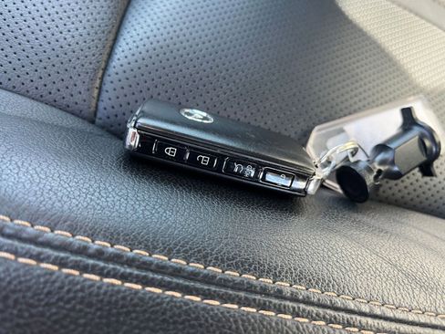 Used 2025 MAZDA CX-90 3.3 Turbo w/ Preferred Package image 21