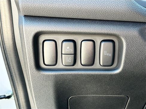 New 2025 Mitsubishi Outlander Sport SE image 10