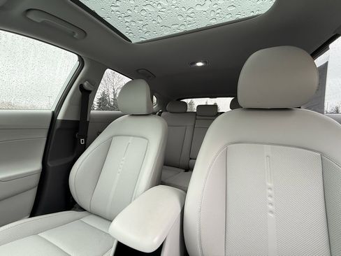 Certified 2025 Hyundai Kona Limited image 14