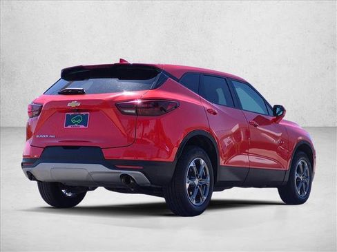 Certified 2025 Chevrolet Blazer LT AWD/4WD image 5