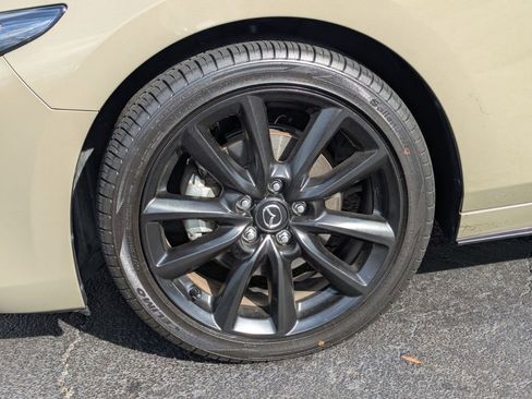 Used 2024 MAZDA MAZDA3 s image 31