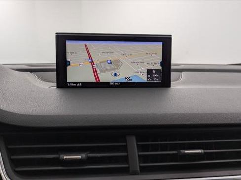 Used 2017 Audi Q7 3.0T Premium Plus image 26