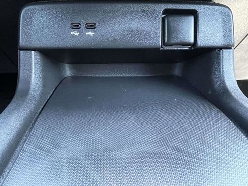 Used 2024 Honda Prologue EX image 37