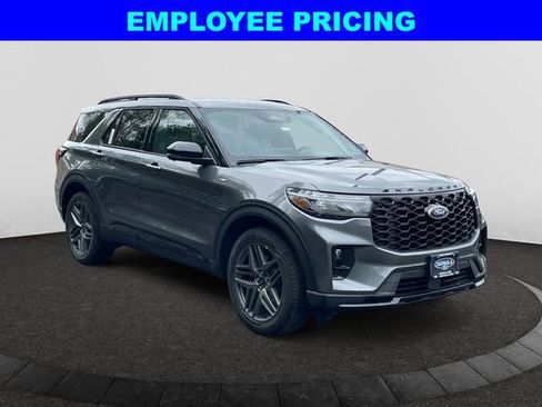 New 2026 Ford Explorer ST-Line w/ ST-Line Street Pack AWD/4WD image 7
