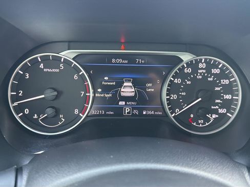 Used 2025 Nissan Sentra SV w/ All-Weather Package FWD image 6