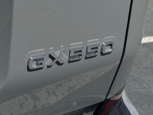 Used 2024 Lexus GX 550 AWD/4WD image 39