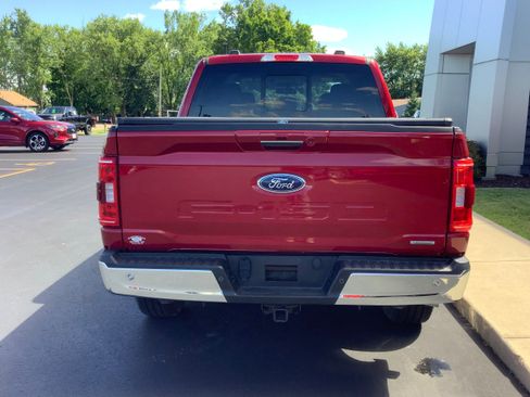 Certified 2022 Ford F150 XLT w/ Equipment Group 302A High image 4