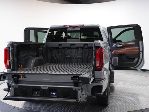 Certified 2025 GMC Sierra 1500 Denali Ultimate AWD/4WD image 15