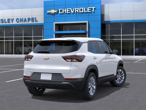 New 2026 Chevrolet TrailBlazer LS w/ LS Confidence Package FWD image 5