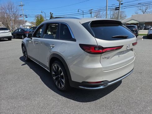 Used 2024 MAZDA CX-90 Plug-In Hybrid w/ Premium Pkg AWD/4WD image 8